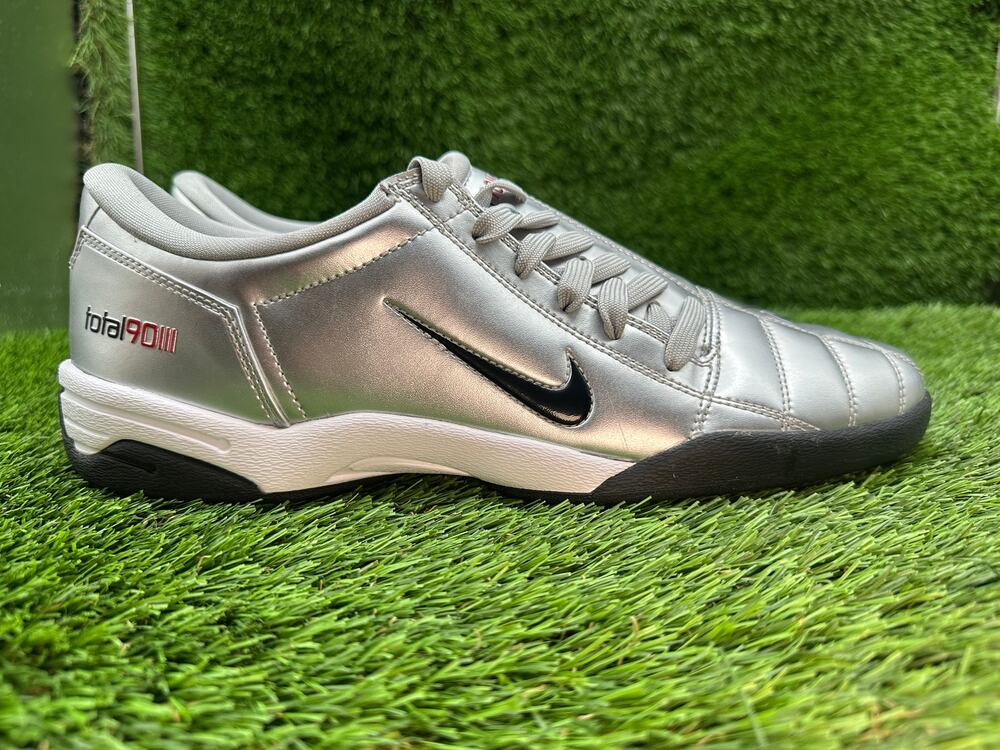 Nike Total 90 3 IM7595-001 Athletic Sneaker Women's 12.5 Silver Leather Sports